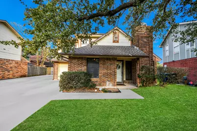 25 Regency Lane, Houston, TX 77088 - Photo 2