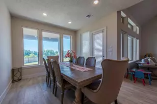 26 Botanical Vista Dr, Tomball, TX 77375 - Photo 12
