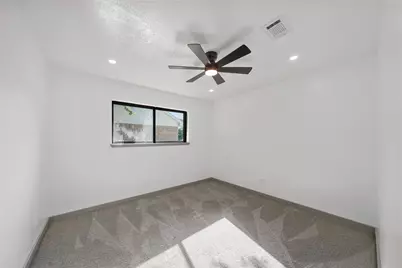 6011 Green Falls Drive, Houston, TX 77088 - Photo 24