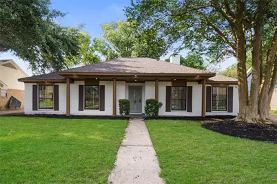 6011 Green Falls Drive, Houston, TX 77088 - Photo 2