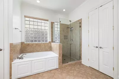 3435 Linkwood Drive, Houston, TX 77025 - Photo 18
