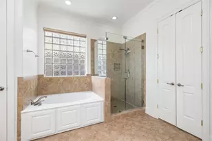 3435 Linkwood Dr, Houston, TX 77025 - Photo 18