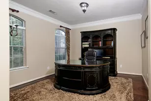 2 Taupewood Pl, The Woodlands, TX 77384 - Photo 6