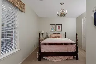 2 Taupewood Pl, The Woodlands, TX 77384 - Photo 22