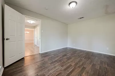 4311 Stacy Street, Seabrook, TX 77586 - Photo 8