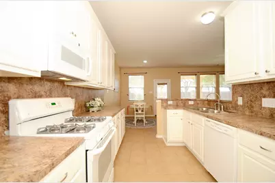 5606 Claybeck Lane, Katy, TX 77494 - Photo 8