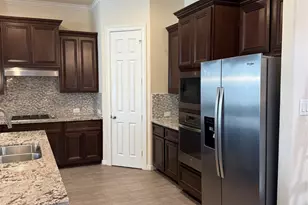 10606 Shadow Elm Ct, Houston, TX 77043 - Photo 44