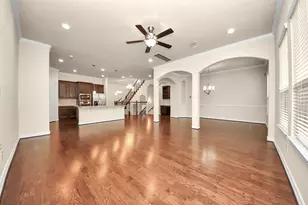 10606 Shadow Elm Ct, Houston, TX 77043 - Photo 16