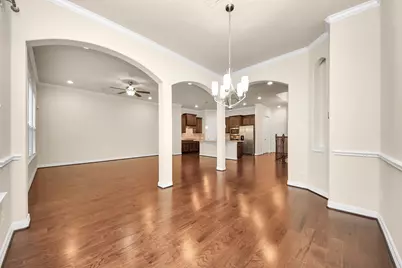 10606 Shadow Elm Court, Houston, TX 77043 - Photo 26