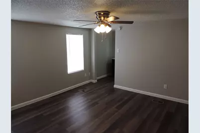 1668 Fm 2518 #85, Cleveland, TX 77327 - Photo 6