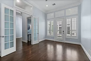 4626 Braeburn Dr, Bellaire, TX 77401 - Photo 6