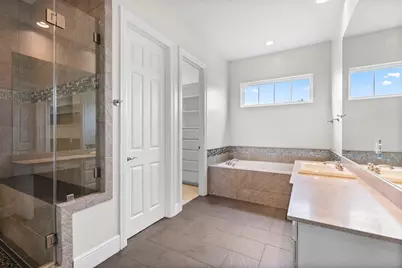4626 Braeburn Drive, Bellaire, TX 77401 - Photo 28