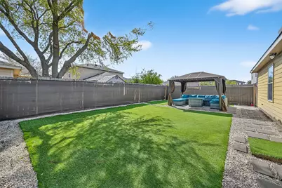 9111 Grand Villa Lane, Richmond, TX 77407 - Photo 32