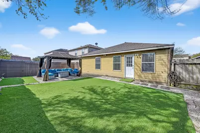 9111 Grand Villa Lane, Richmond, TX 77407 - Photo 30