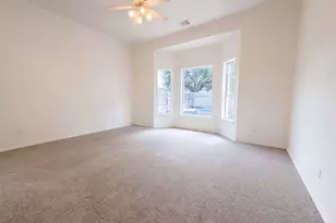 25719 Shady Spruce Ln, Katy, TX 77494 - Photo 4
