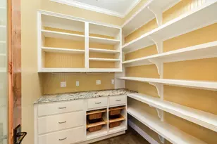 5022 Riverview Dr, Alvin, TX 77511 - Photo 16