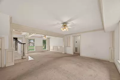 4305 Goldfinch Street, Houston, TX 77035 - Photo 8
