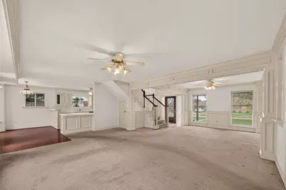 4305 Goldfinch Street, Houston, TX 77035 - Photo 8