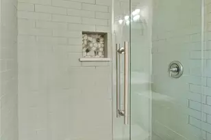 209 N Lazy Ln, Clute, TX 77531 - Photo 30