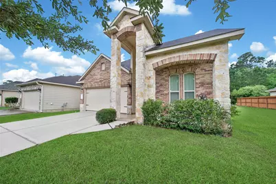 9978 Sterling Place Drive, Conroe, TX 77303 - Photo 2