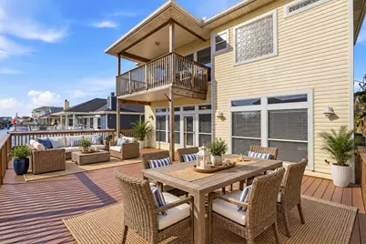 414 Westerly, Tiki Island, TX 77554 - Photo 18