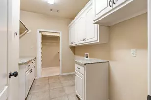 13727 Fountainview Dr, Montgomery, TX 77356 - Photo 20