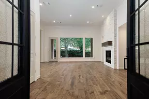 74 Batesbrooke Ct, The Woodlands, TX 77381 - Photo 6