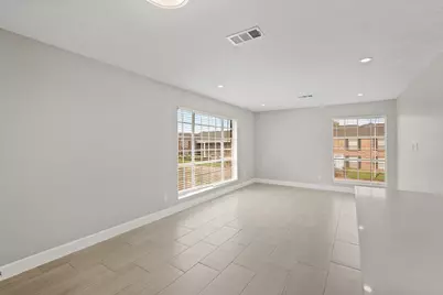2101 Fountain View Drive #2 8, Houston, TX 77057 - Photo 6