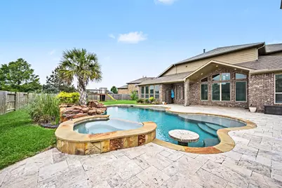 18802 Centerra Springs Drive, Cypress, TX 77429 - Photo 32