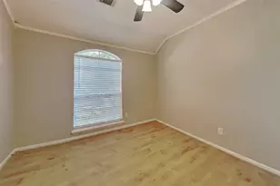 4731 Silverlake Dr, Sugar Land, TX 77479 - Photo 16
