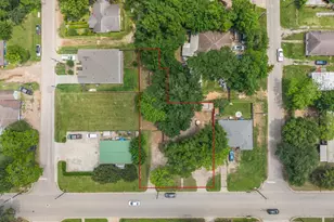 623 S 1st St, Conroe, TX 77301 - Photo 20