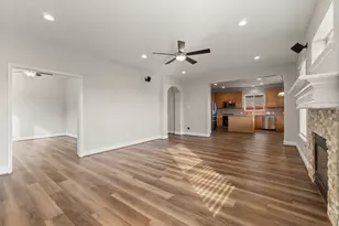 3505 Cedar Prairie Dr, League City, TX 77573 - Photo 16