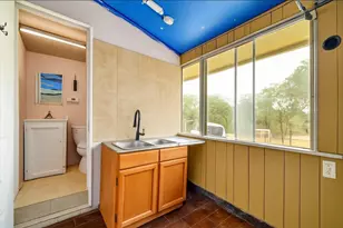 158 Pullman Rd, La Vernia, TX 78121 - Photo 22