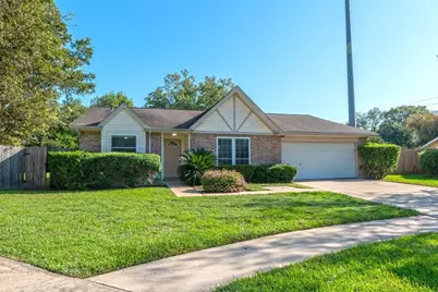 2302 Slippery Rock Court, Sugar Land, TX 77498 - Photo 2