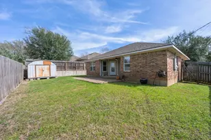 501 Riggs St, Brenham, TX 77833 - Photo 18