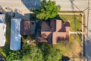 723 St Peter St, Gonzales, TX 78629 - Photo 8