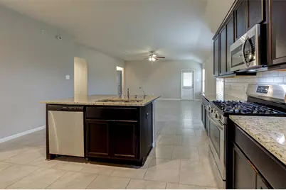 8002 Carillon Way, Rosharon, TX 77583 - Photo 8