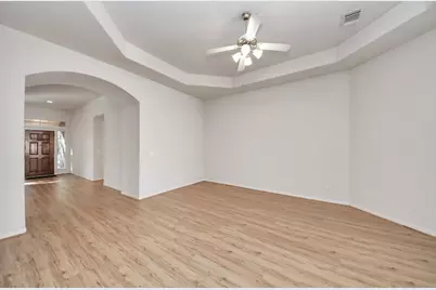 70 N Lace Arbor Drive, The Woodlands, TX 77380 - Photo 22