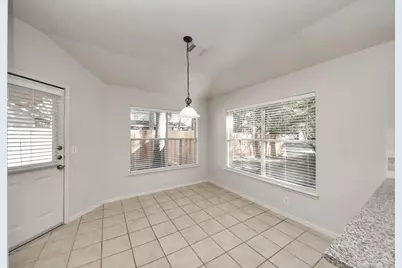 70 N Lace Arbor Drive, The Woodlands, TX 77380 - Photo 16