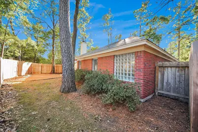 70 N Lace Arbor Drive, The Woodlands, TX 77380 - Photo 38