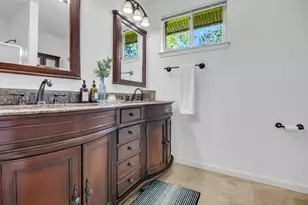 5755 Cartagena St, Houston, TX 77035 - Photo 18