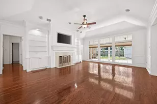 4422 Jamaica Dr, Sugar Land, TX 77479 - Photo 8