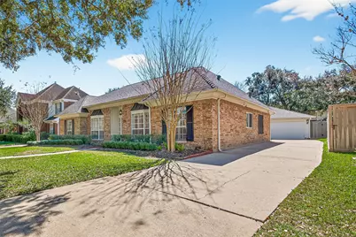 4422 Jamaica Drive, Sugar Land, TX 77479 - Photo 2