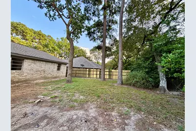 75 Rolling Hills Drive W, Conroe, TX 77304 - Photo 24