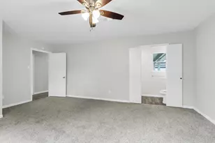 75 Rolling Hills Dr W, Conroe, TX 77304 - Photo 22