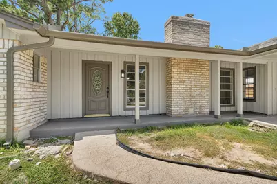 75 Rolling Hills Drive W, Conroe, TX 77304 - Photo 4