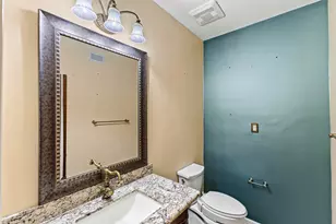 13903 Wilde Forest Ct, Sugar Land, TX 77498 - Photo 36