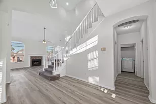 3522 Brookwood Dr, La Porte, TX 77571 - Photo 2