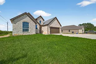 501 Oleander St, Prairie View, TX 77484 - Photo 2