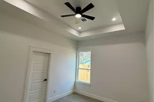 2006 Vince St, Pasadena, TX 77502 - Photo 12